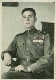 Ежов Павел Фролович